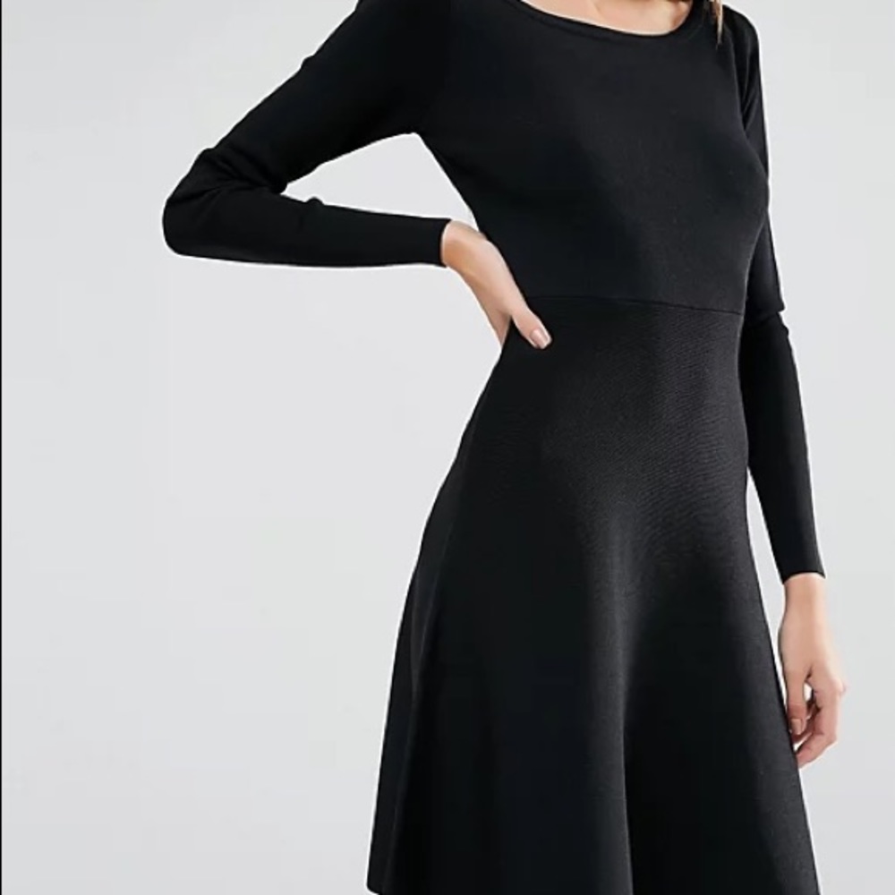 Y.A.S NWT Dorota Boatneck Knit Dress in Black 🖤 - Picture 2 of 10